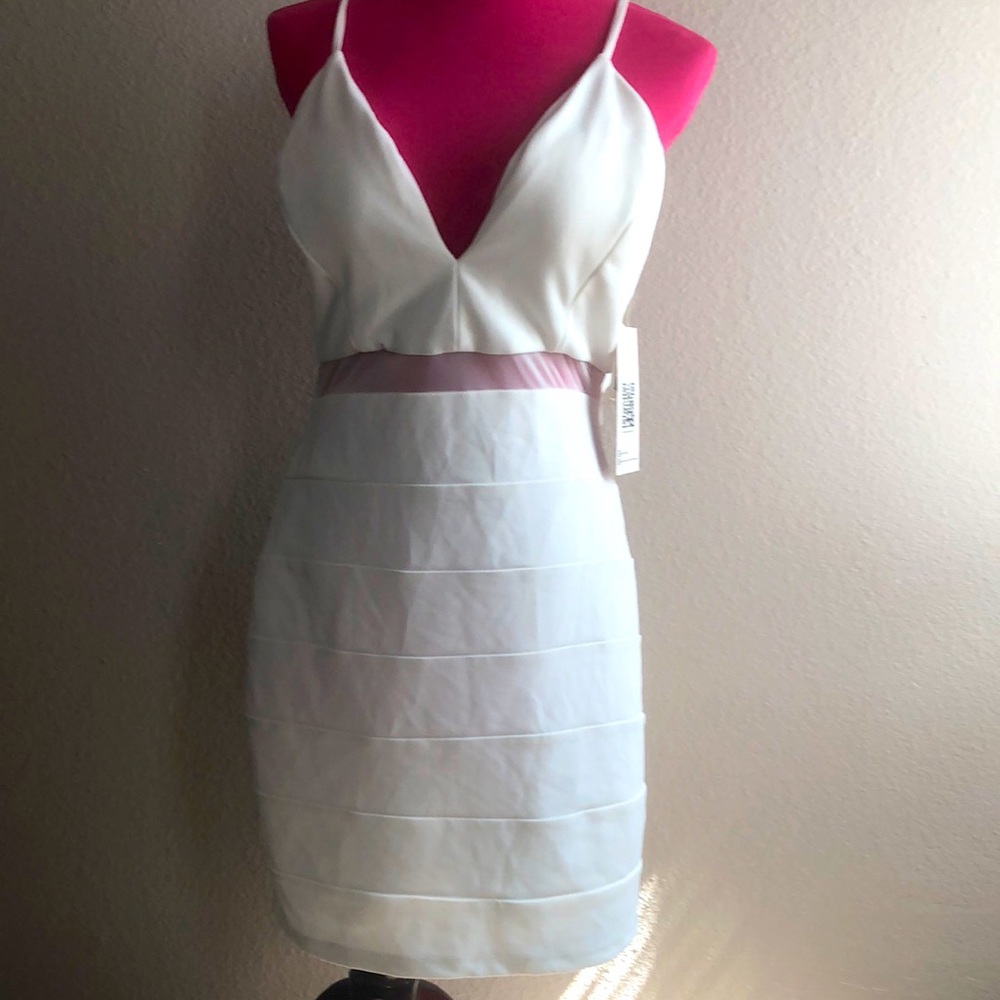 Emerald sundae white open back dress size X-Large  P-0024